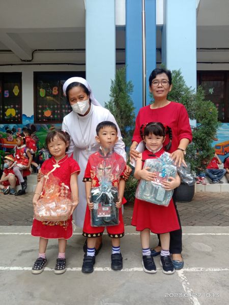 Sekolah Santo Andreas Imlek 2023 (14)