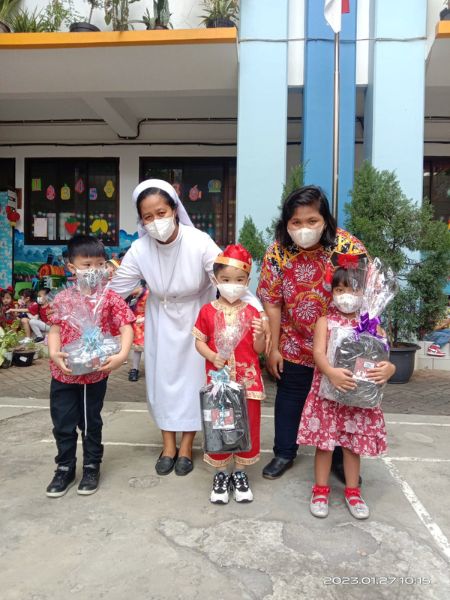 Sekolah Santo Andreas Imlek 2023 (17)